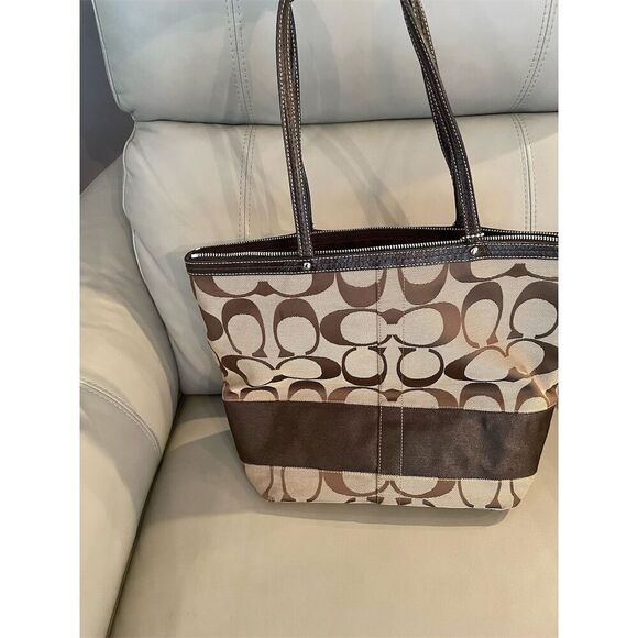 Coach Handbags - Coach Signature Brown Tote Bag Medium Women's Spacious Interior
